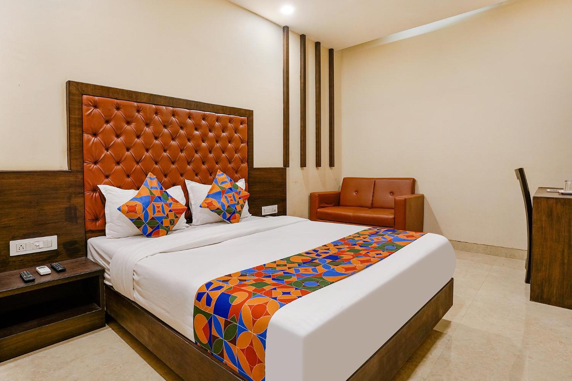 Fabhotel Vertigo Suites - Nr Bkc Mumbai Exterior foto