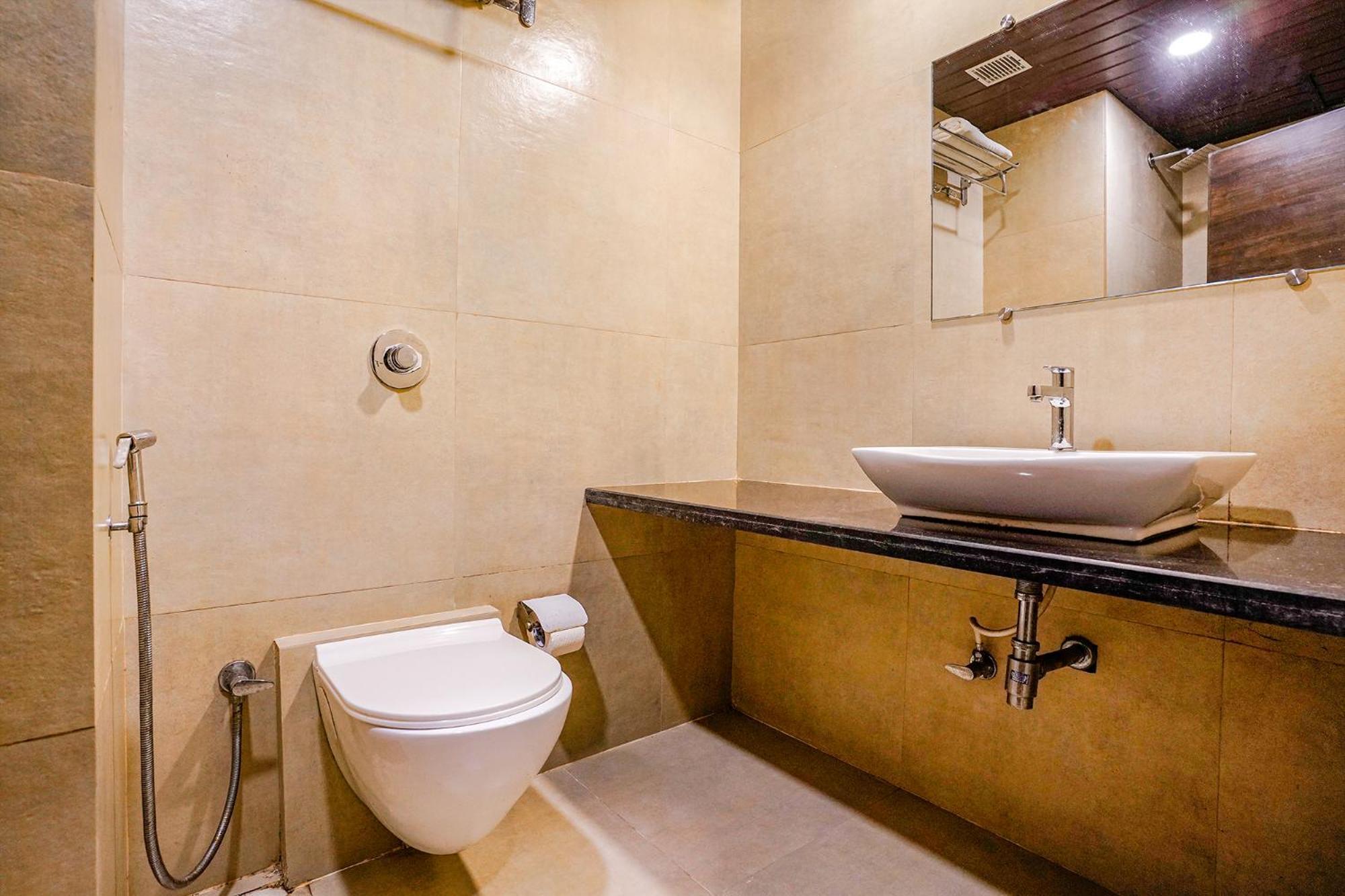 Fabhotel Vertigo Suites - Nr Bkc Mumbai Exterior foto